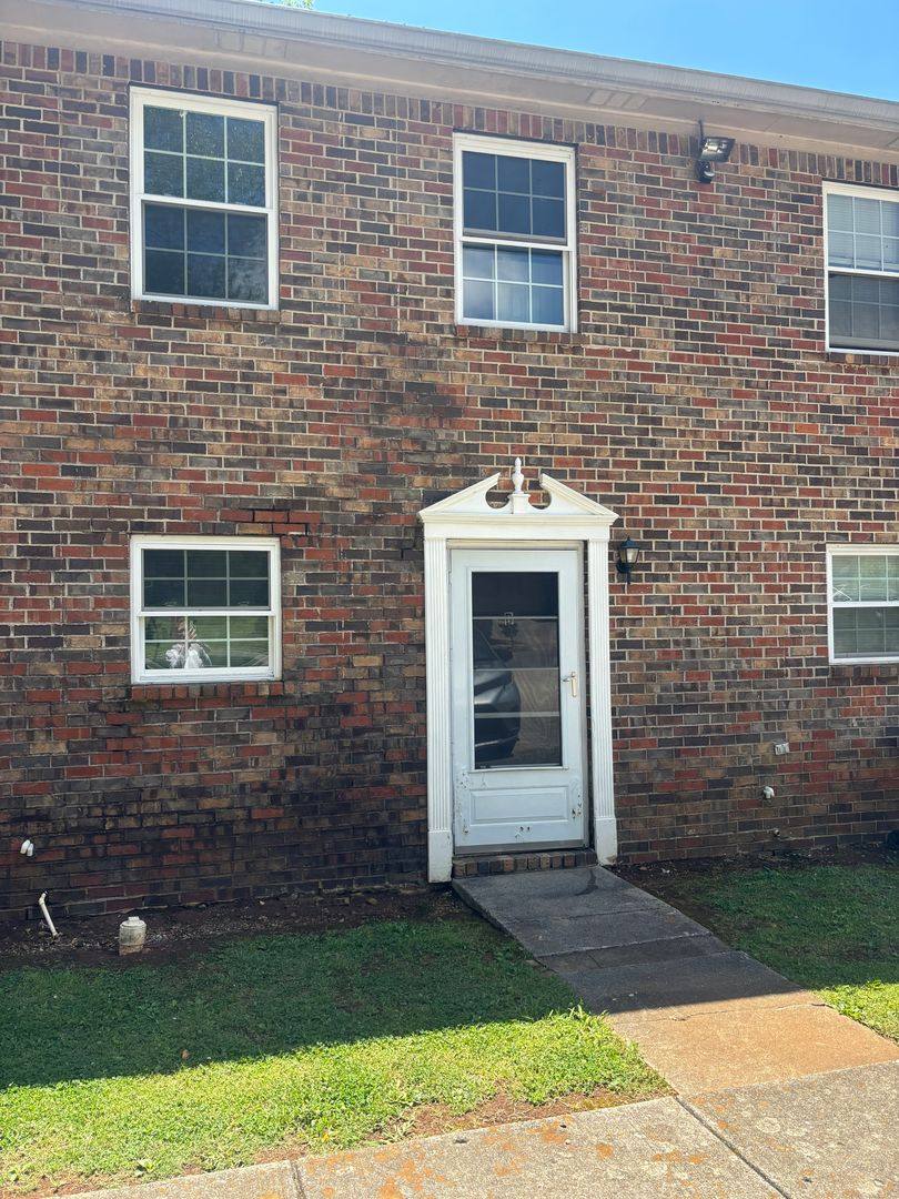 Apartment for rent at 4933 Cotton Row, Huntsville, AL 35816
