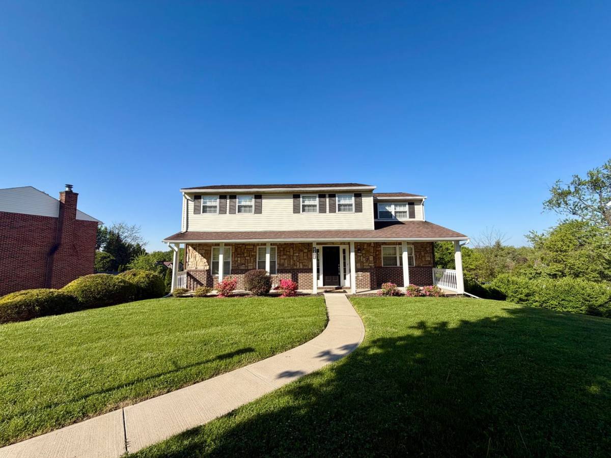 House for rent at 5043 Julia Lane, McKees Rocks, PA 15136