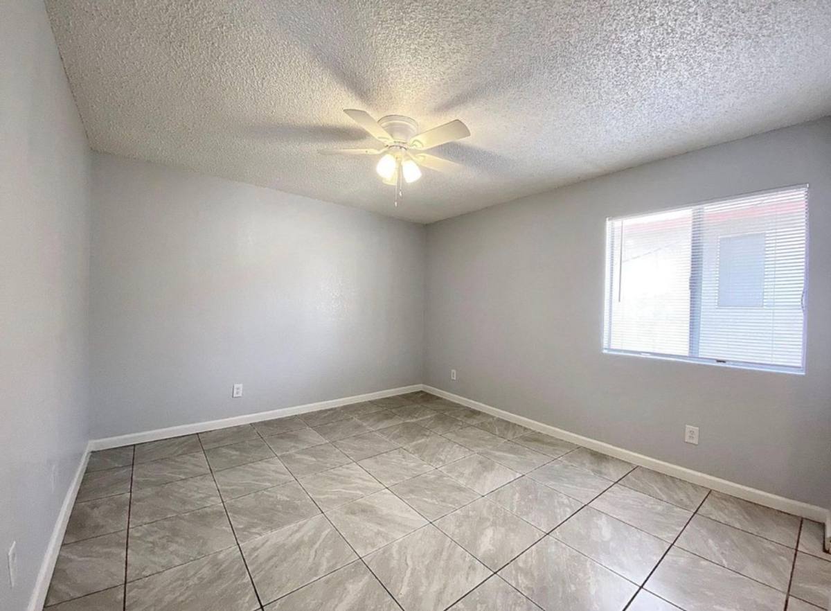 Apartment for rent at 1313 Bernard St, Bakersfield, CA 93305