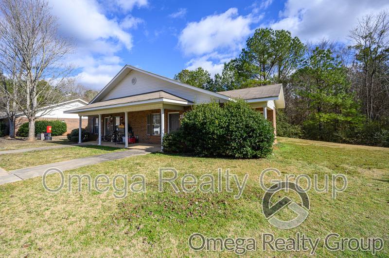 Apartment for rent at 40 Ratliff St #13, Blountsville, AL 35031