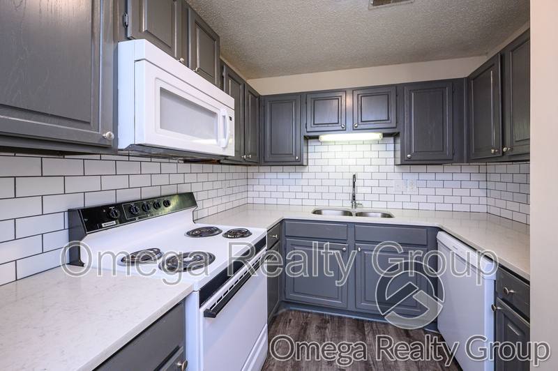 Apartment for rent at 40 Ratliff St #13, Blountsville, AL 35031