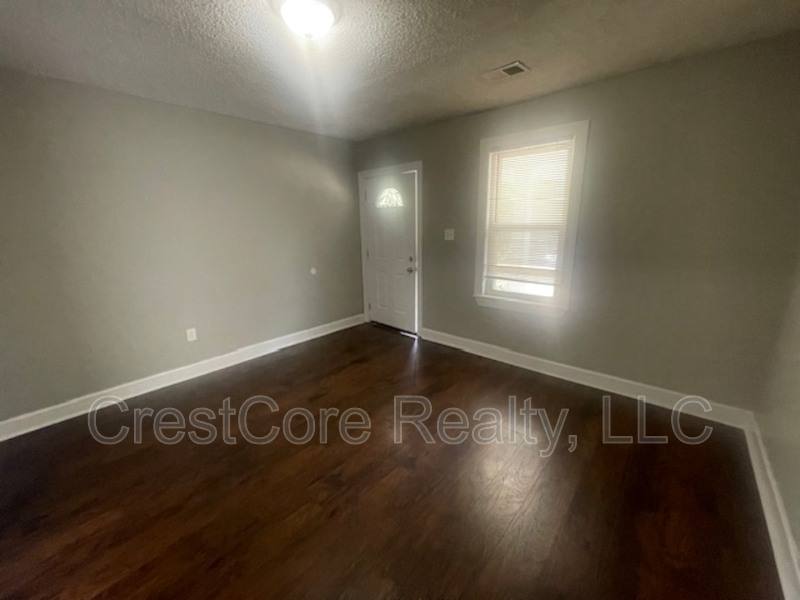 House for rent at 1778 Evelyn Ave, Memphis, TN 38114