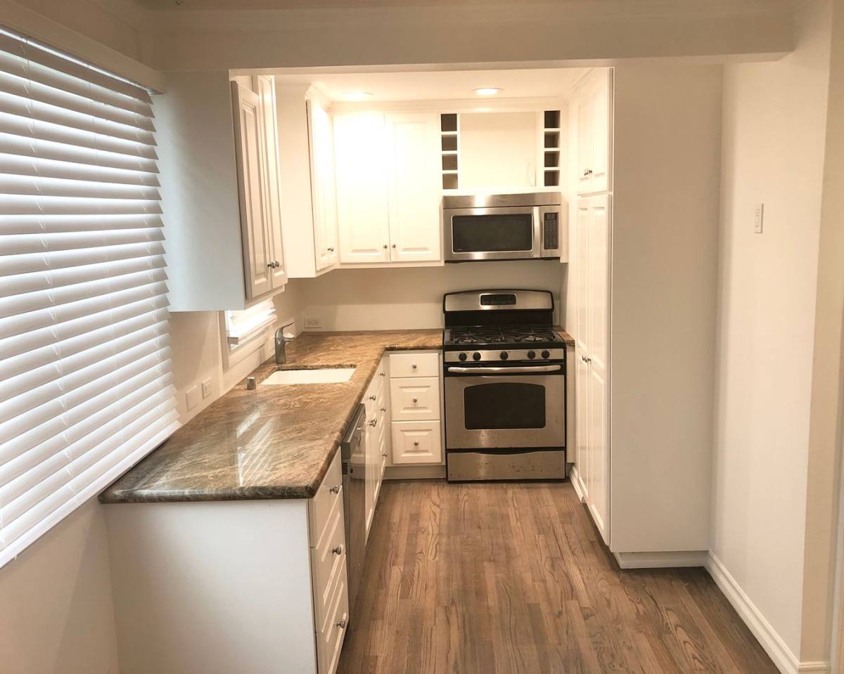 Apartment for rent at 307 33rd St, Newport Beach, CA 92663
