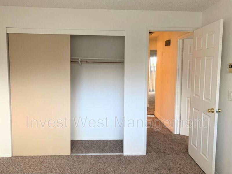 Townhouse for rent at 520 NE 108 Ave #12, Vancouver, WA 98664