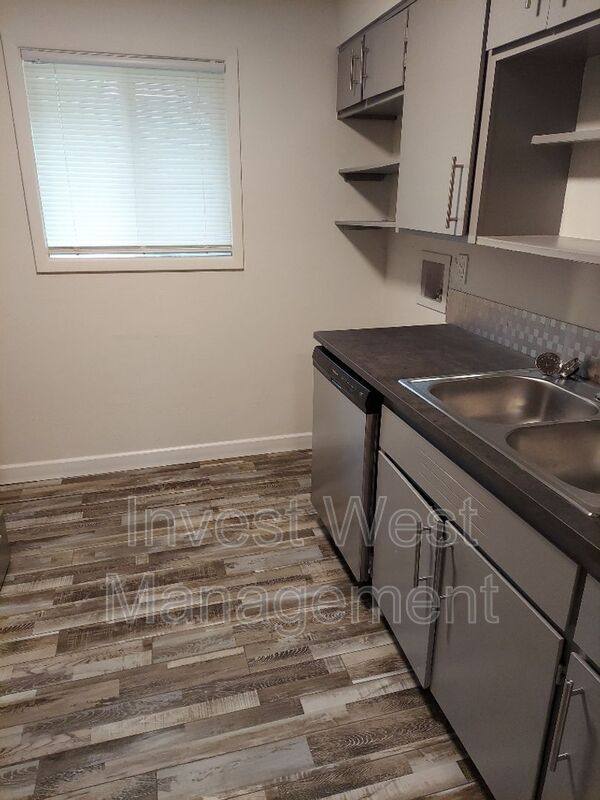 Townhouse for rent at 520 NE 108 Ave #12, Vancouver, WA 98664