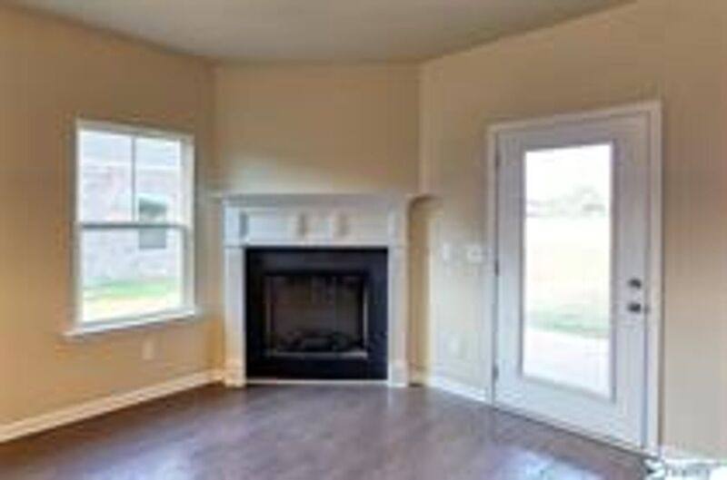 House for rent at 125 Morning Dew Rd, Toney, AL 35773