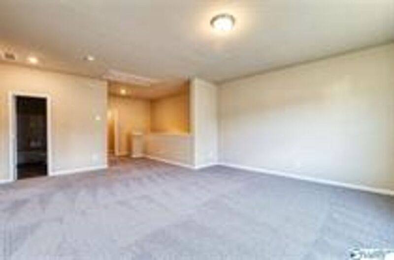 House for rent at 125 Morning Dew Rd, Toney, AL 35773