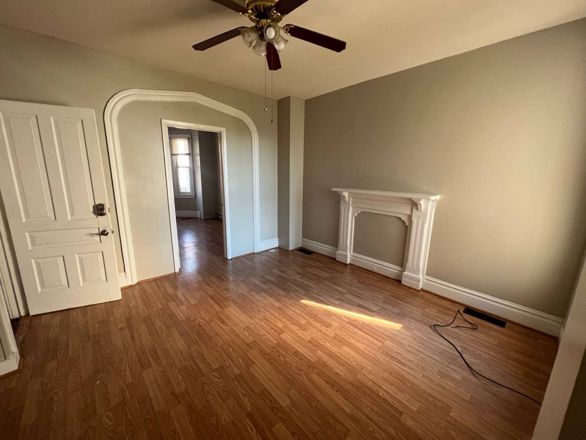 Apartment for rent at 423 N Hanover St, Carlisle, PA 17013