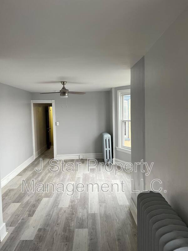 Apartment for rent at 1566 N 10th St #3, Reading, PA 19604