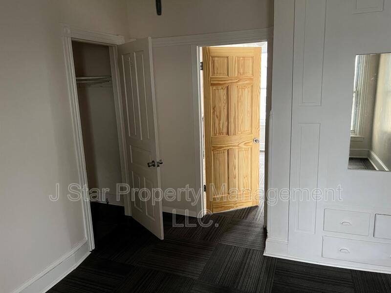 Apartment for rent at 1566 N 10th St #3, Reading, PA 19604