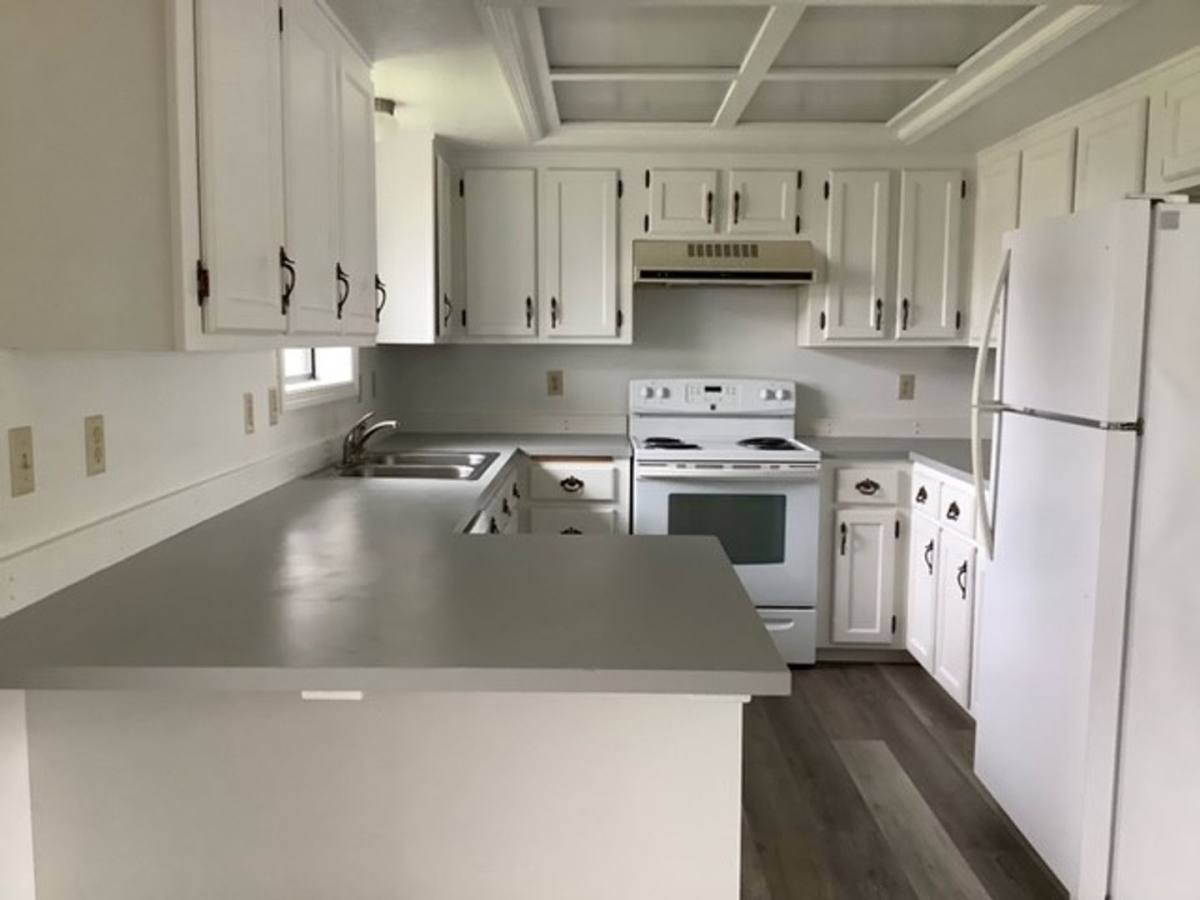 Apartment for rent at 1981 & 1983 Hayes St, North Bend, OR 97459