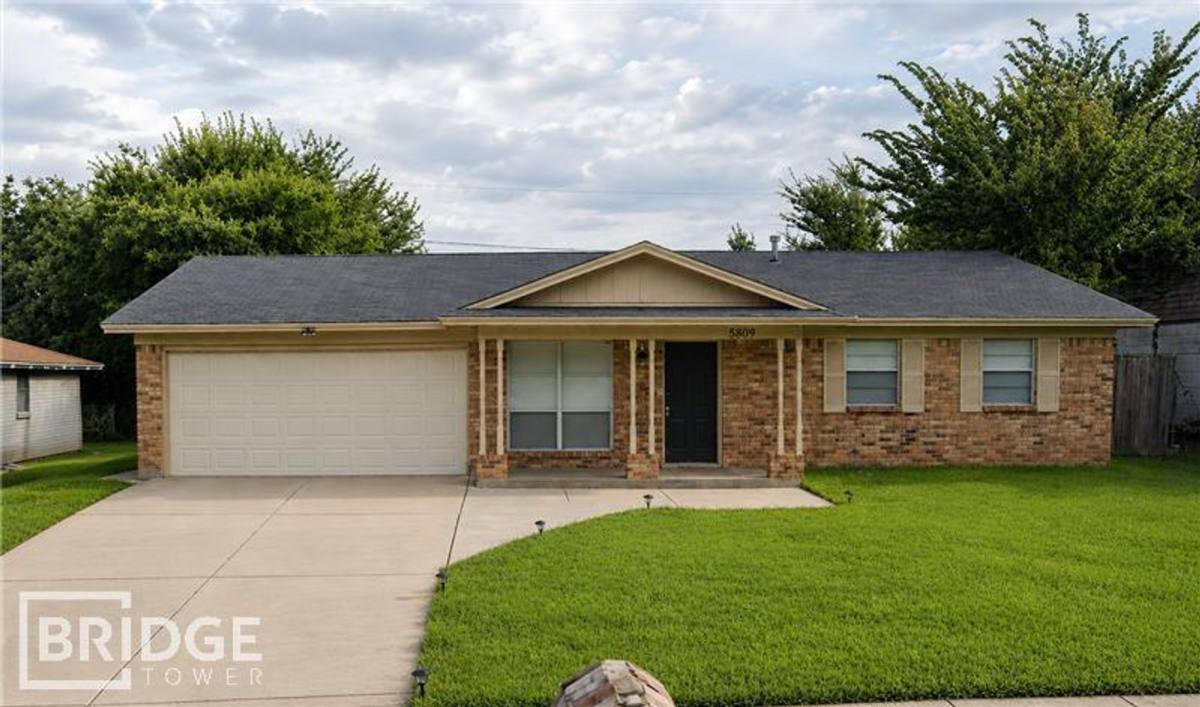 House for rent at 5809 Haney Dr, Fort Worth, TX 76148