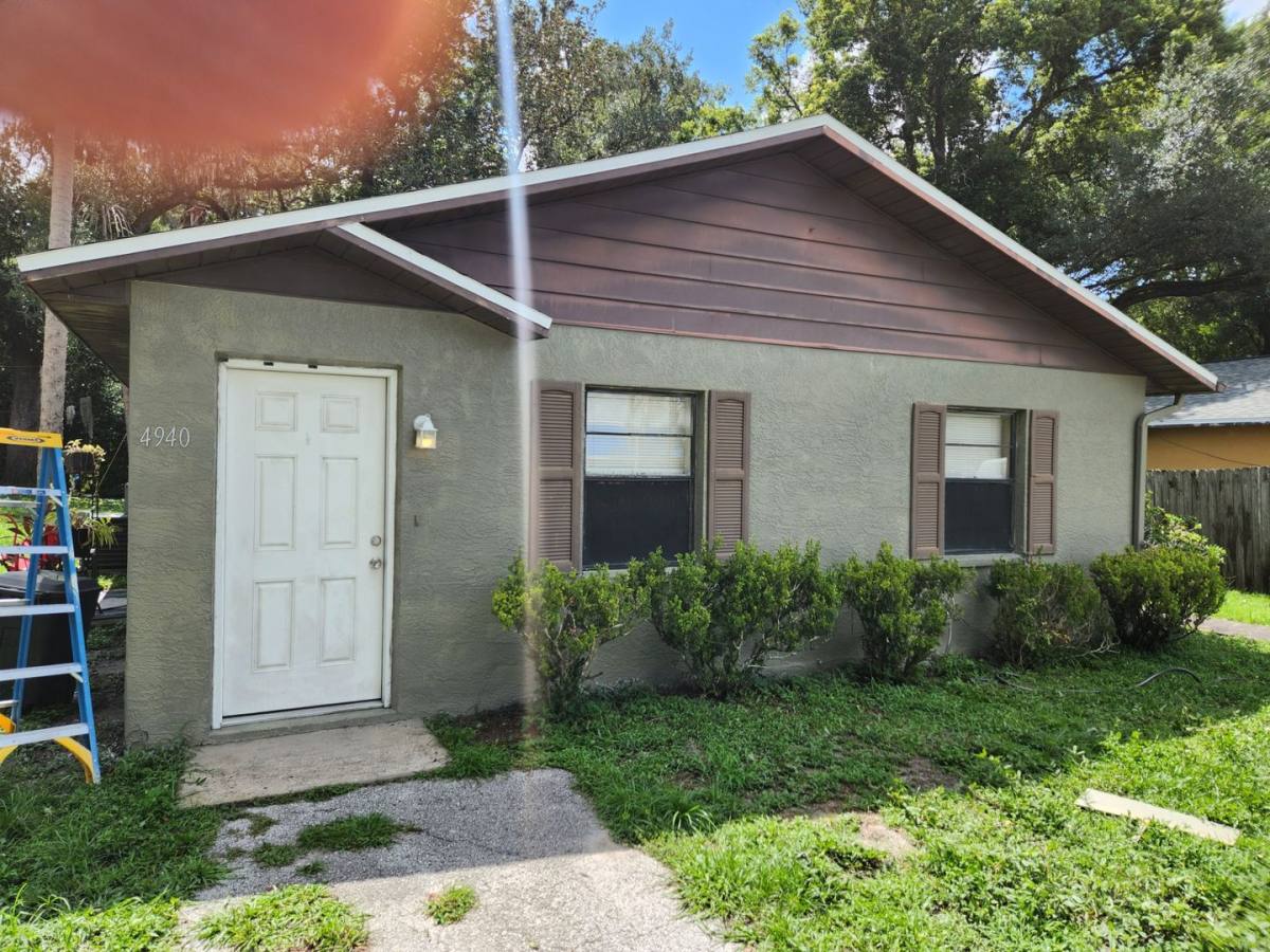 House for rent at 4940 4th St, Zephyrhills, FL 33542