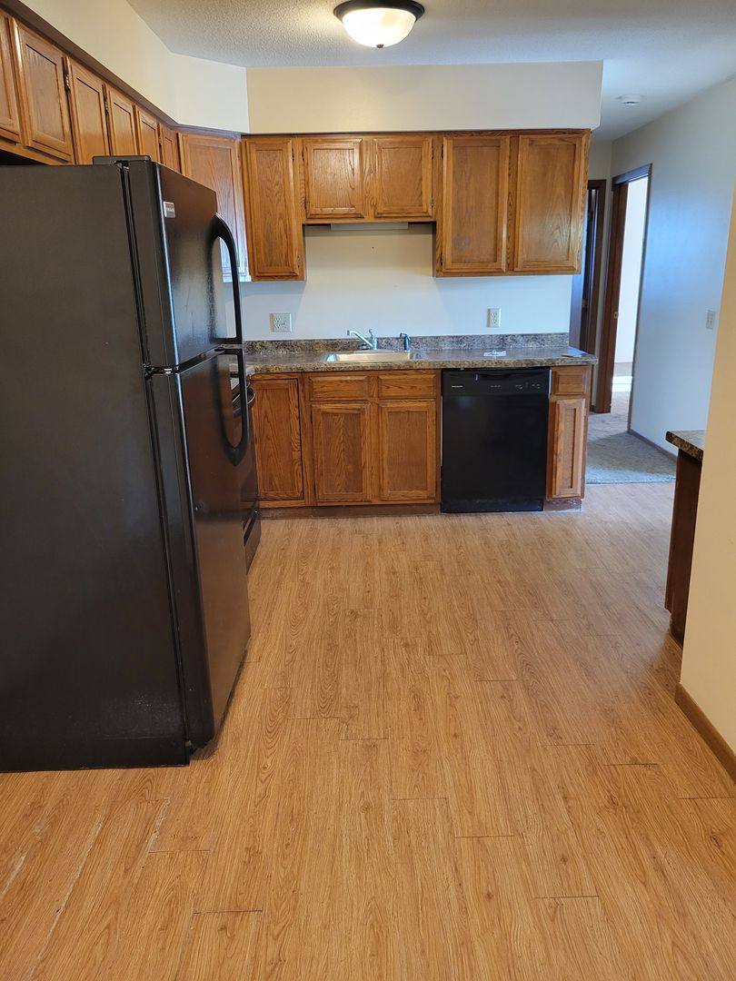 Apartment for rent at 1607 Aspen Dr, Hudson, WI 54016