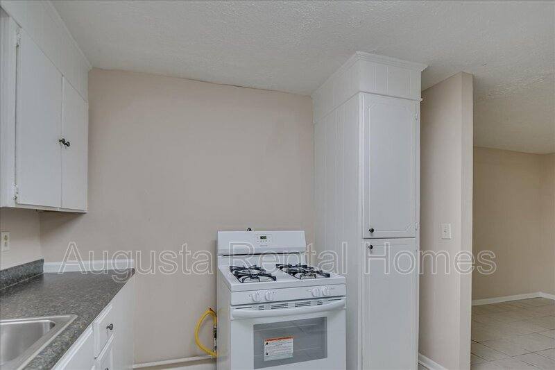 Apartment for rent at 331 A Verdery Dr, North Augusta, SC 29841
