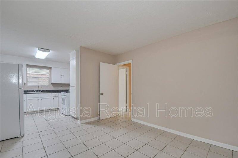 Apartment for rent at 331 A Verdery Dr, North Augusta, SC 29841