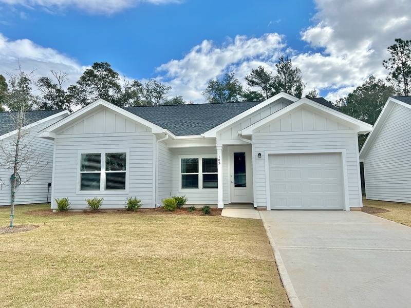 House for rent at 103 Bradford Court, Freeport, FL 32439