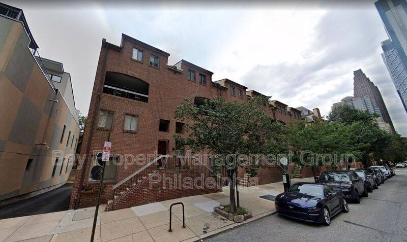 Townhouse for rent at 2115 Arch St #B, Philadelphia, PA 19103