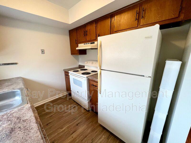 Townhouse for rent at 2115 Arch St #B, Philadelphia, PA 19103
