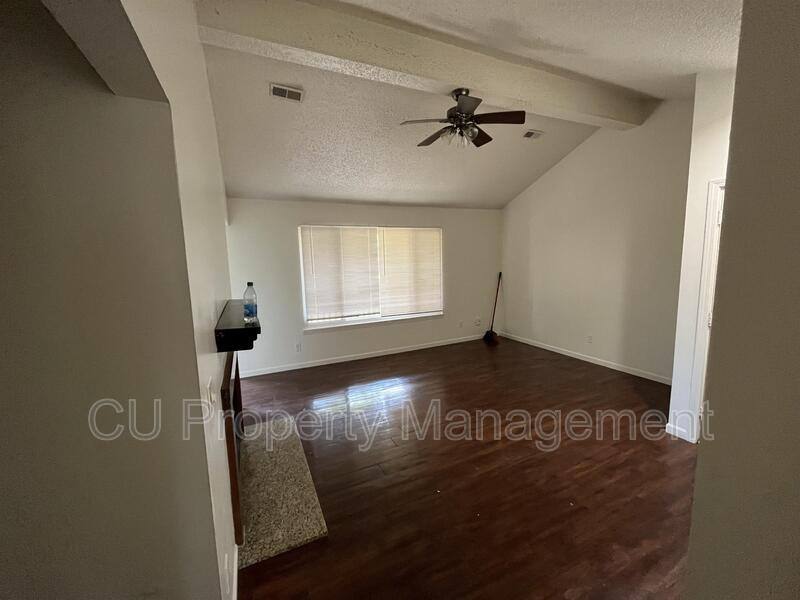 Condo for rent at 922 Kara Dr #1, Champaign, IL 61822