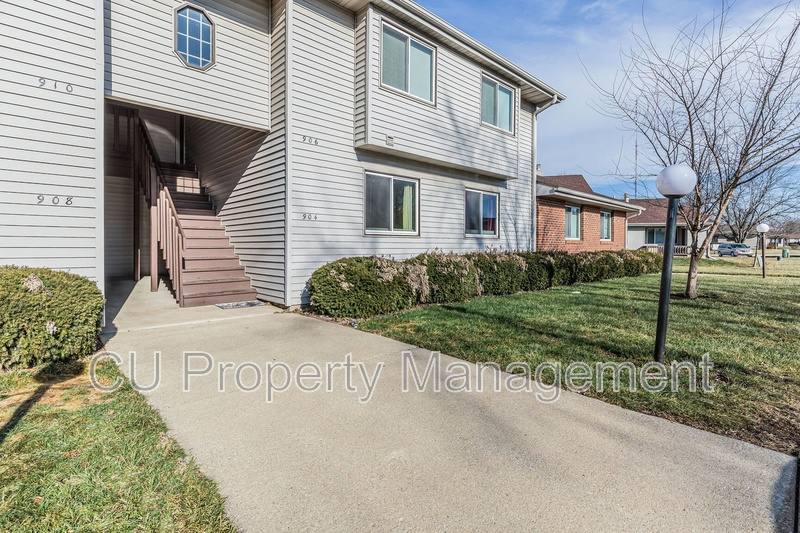 Condo for rent at 922 Kara Dr #1, Champaign, IL 61822