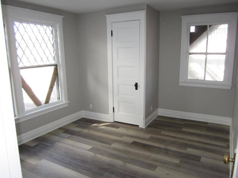 Apartment for rent at 119 Tennyson Court #1, Elgin, IL 60120