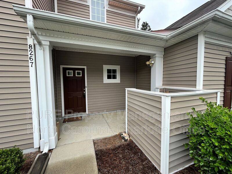 Townhouse for rent at 8267 Carob Tree Lane, Charlotte, NC 28215