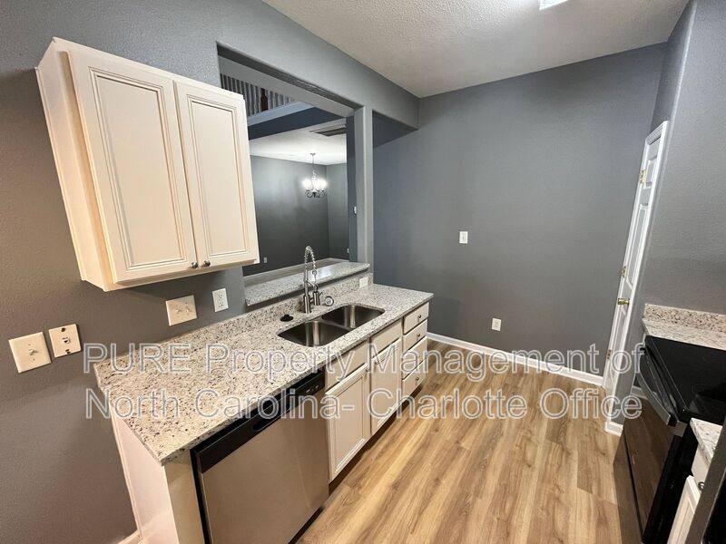 Townhouse for rent at 8267 Carob Tree Lane, Charlotte, NC 28215