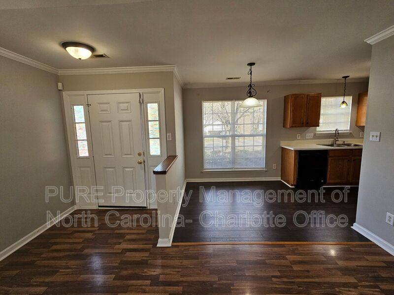 House for rent at 8237 Hornwood Court, Charlotte, NC 28215