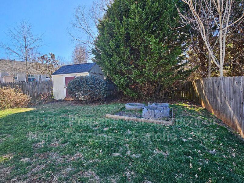 House for rent at 8237 Hornwood Court, Charlotte, NC 28215