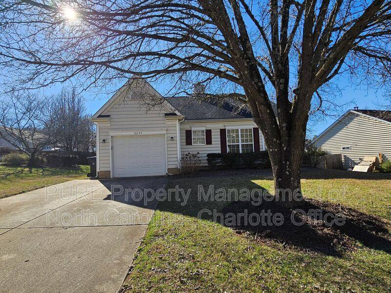 House for rent at 8237 Hornwood Court, Charlotte, NC 28215