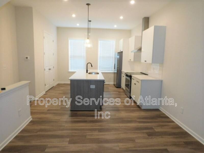 Townhouse for rent at 139 Pacer Place, Atlanta, GA 30342