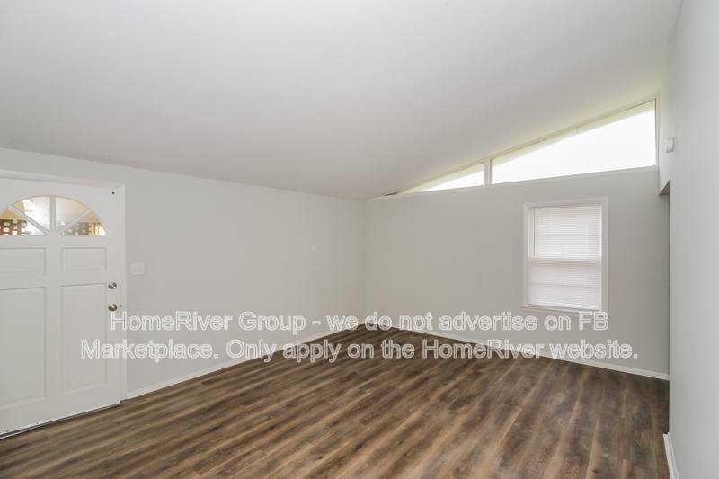 House for rent at 3020 Knight Rd, Memphis, TN 38118