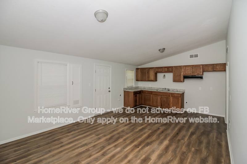 House for rent at 3020 Knight Rd, Memphis, TN 38118