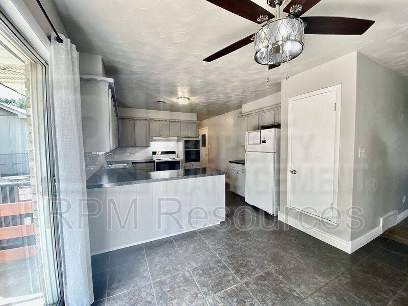 House for rent at 3024 SW 66th St, Oklahoma City, OK 73159