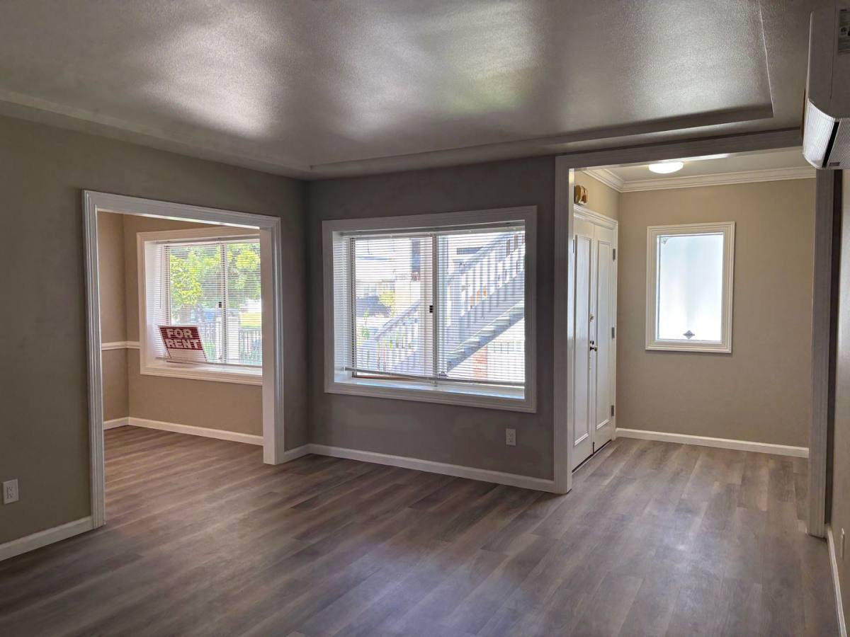 Apartment for rent at 10822 Hartsook St, North Hollywood, CA 91601