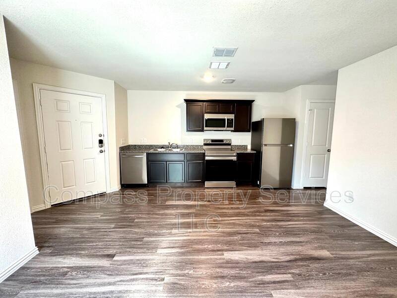 Apartment for rent at 1216 Tennessee Ave #B, Waco, TX 76707