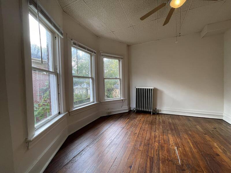 Apartment for rent at 825 Hamilton Blvd #B, Hagerstown, MD 21740