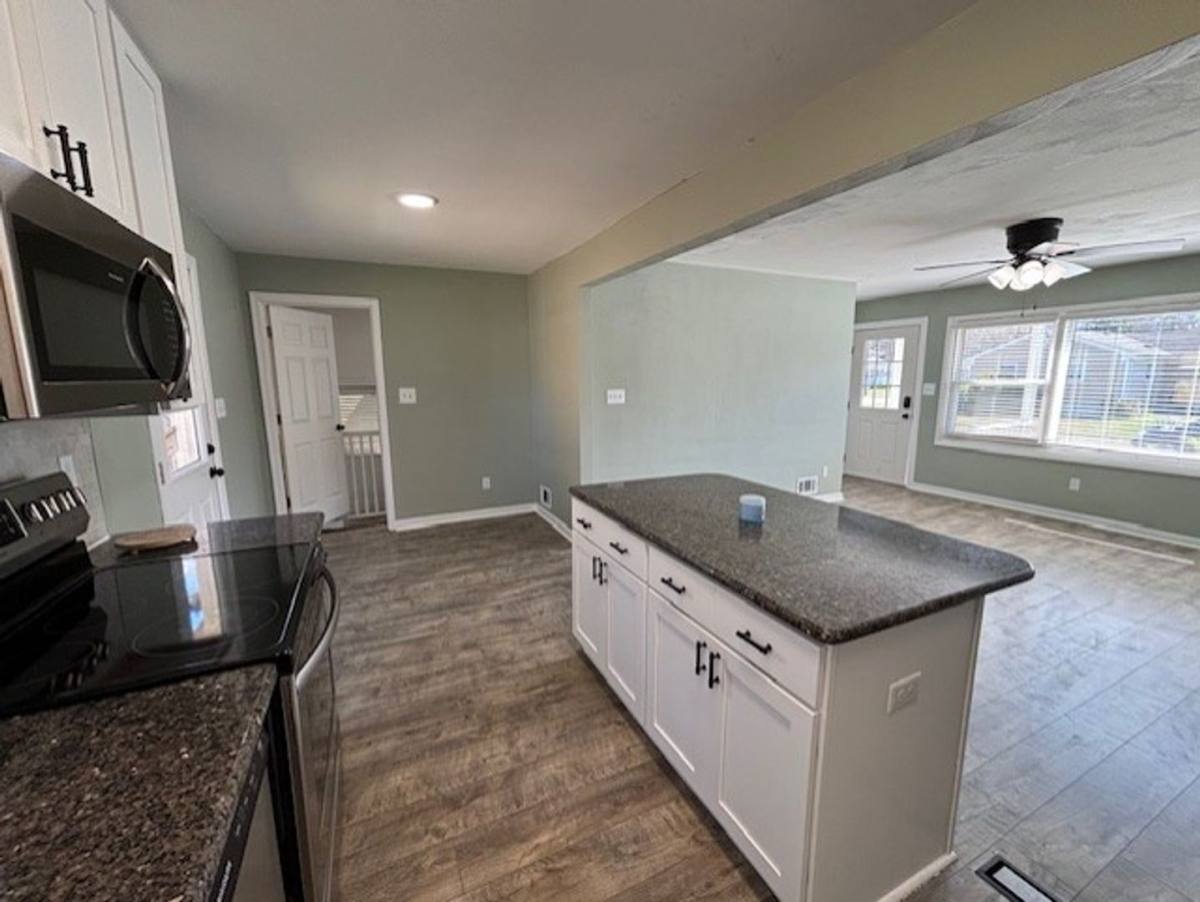 House for rent at 1407 Kay Ave, Chesapeake, VA 23324