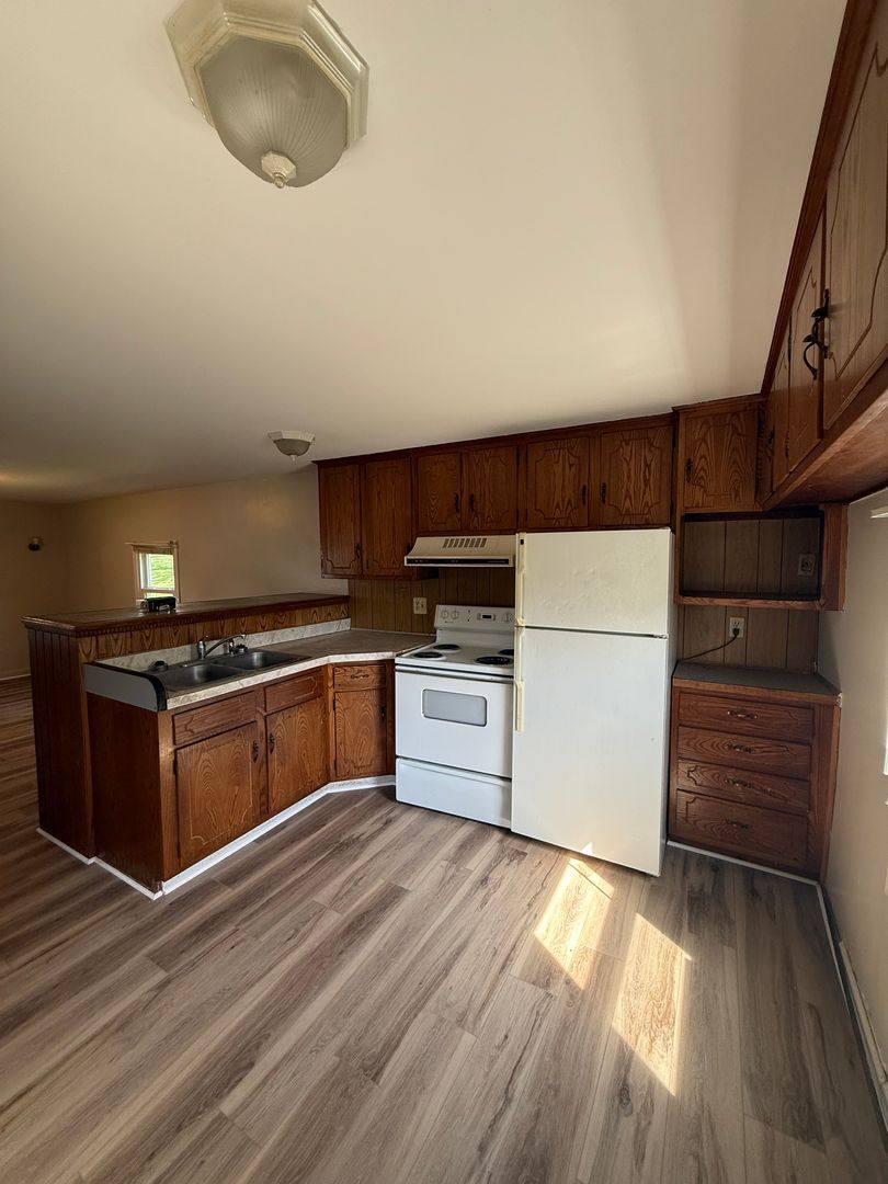 Apartment for rent at 408 S Carlisle St, Greencastle, PA 17225
