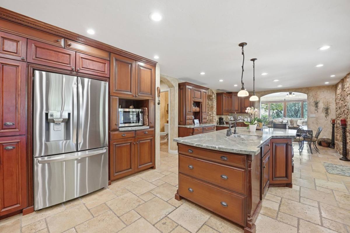 House for rent at 19948 Cerro Pedregoso, Escondido, CA 92029