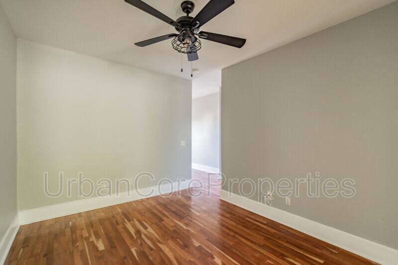 Apartment for rent at 315 7th Ave N #10, Saint Petersburg, FL 33701