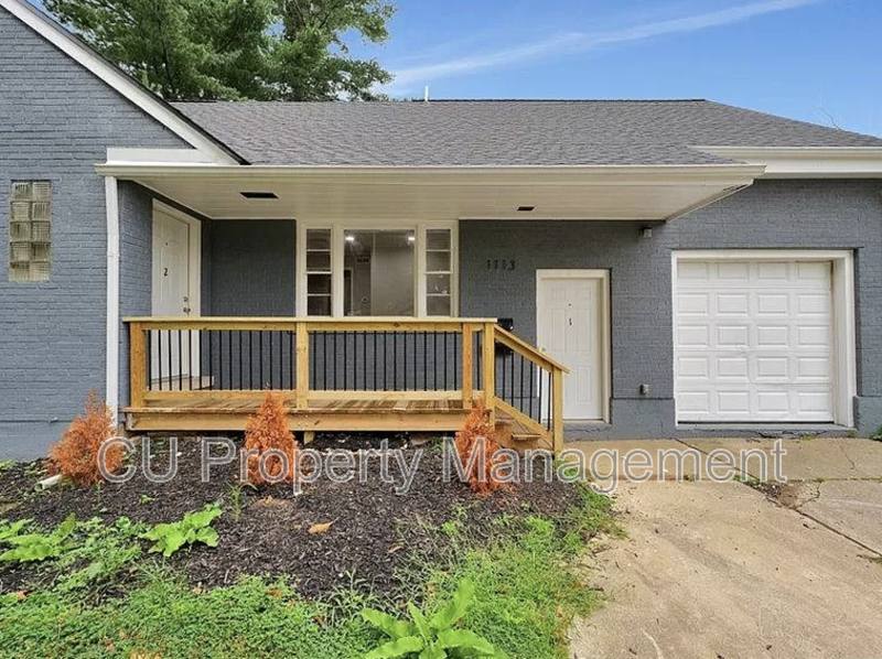 Apartment for rent at 1113 W Hill St #2, Urbana, IL 61801