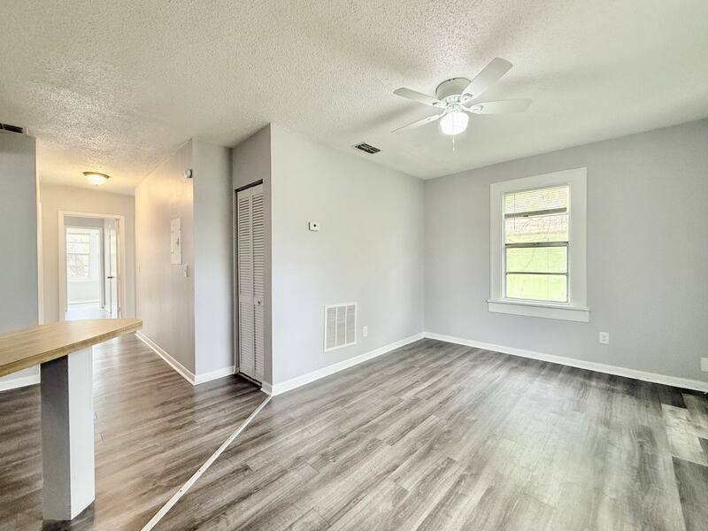 Apartment for rent at 725 14th Ave S #D, Saint Petersburg, FL 33701