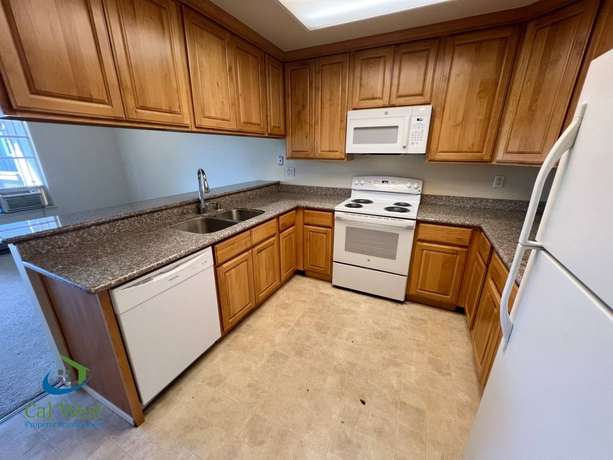 Apartment for rent at 2212 Almaden Rd, San Jose, CA 95125
