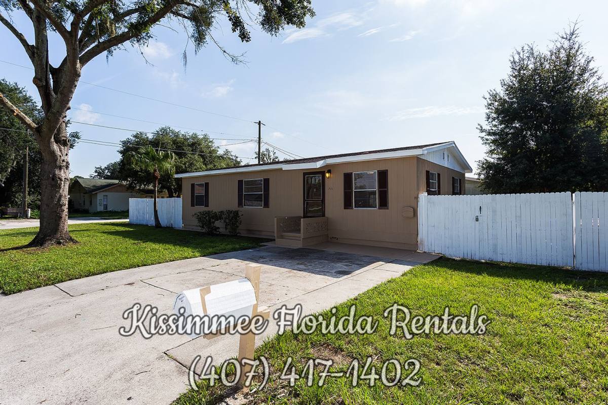House for rent at 701 7th Ave, Kissimmee, FL 34741