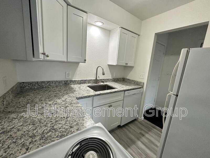 Apartment for rent at 1119 W 11th Ave #3, Spokane, WA 99204