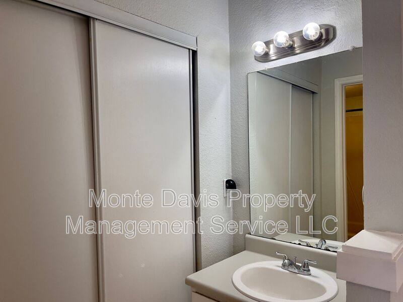 Apartment for rent at 513 S Park Dr #304, Austin, TX 78704