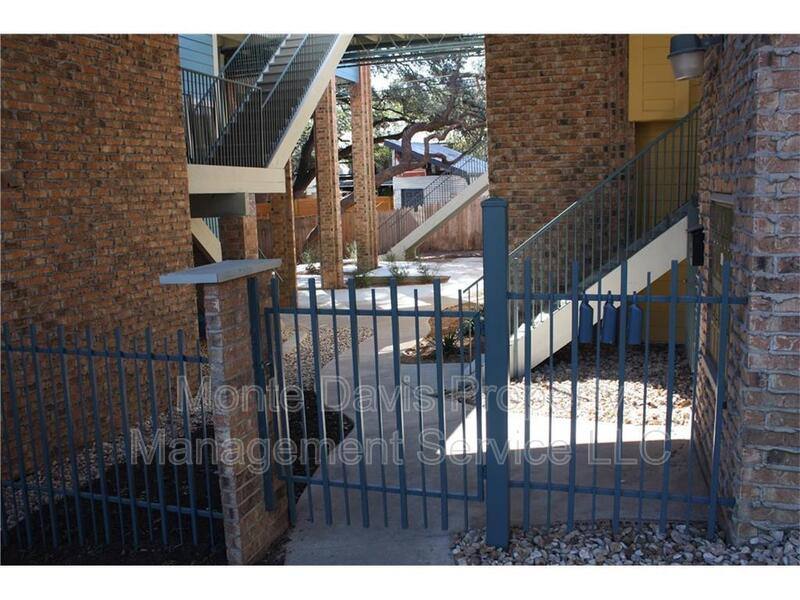 Apartment for rent at 513 S Park Dr #304, Austin, TX 78704