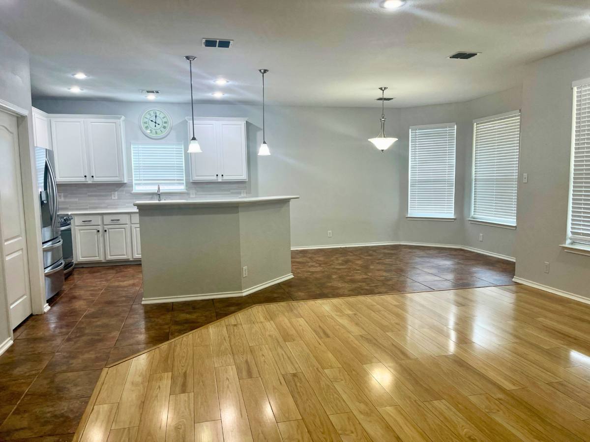 House for rent at 324 Willow Loop, Cibolo, TX 78108